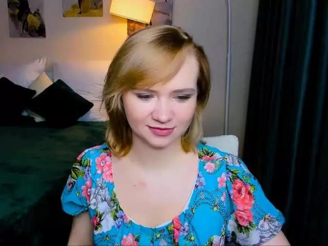 BellaSmitss from BongaCams is Freechat