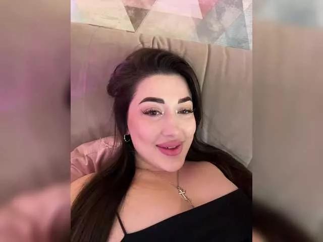 BettyBoom13 from BongaCams