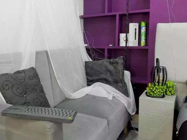 bonnyfox from BongaCams is Freechat