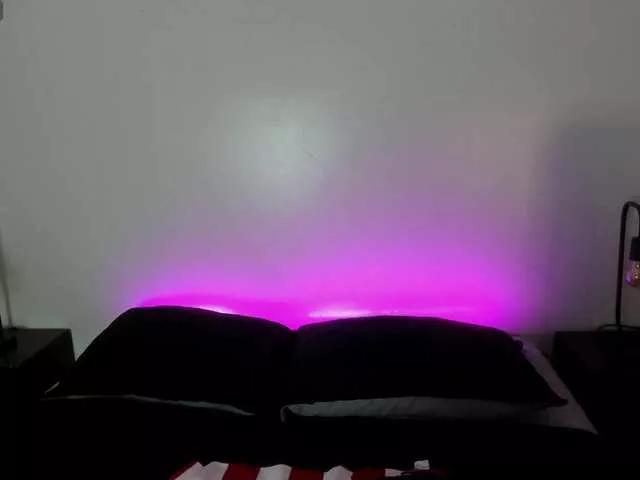 bonnyfox from BongaCams
