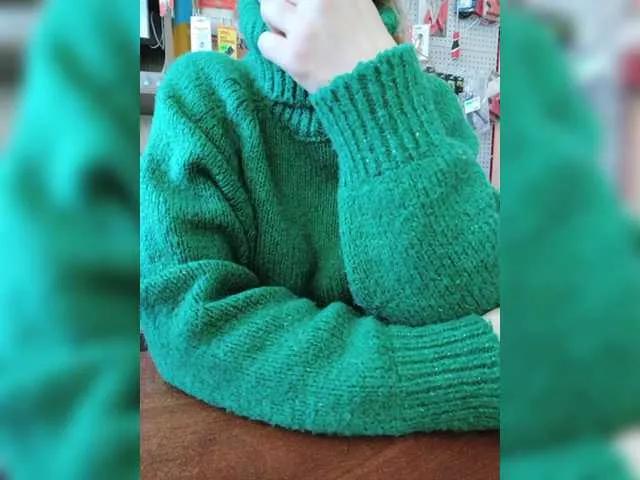 EmmiHot from BongaCams