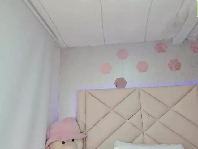 GiaScott from BongaCams is Freechat