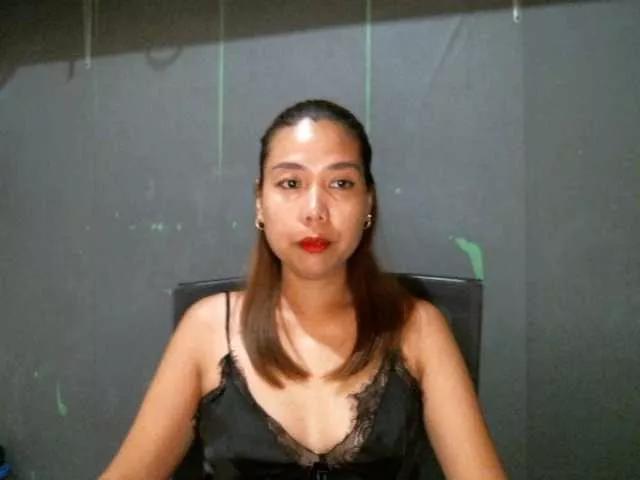 GoddessArax from BongaCams