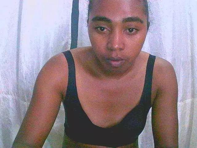 goodgirl from BongaCams