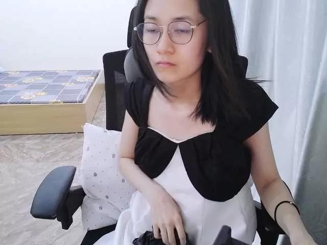 Hana099 from BongaCams