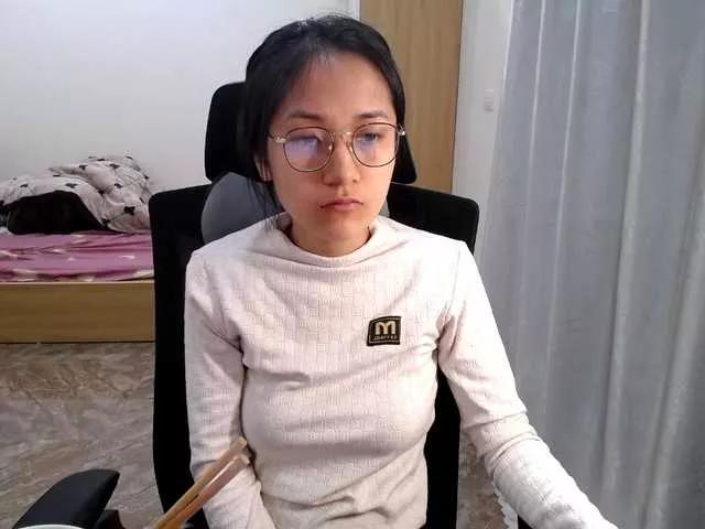 Hana099 from BongaCams