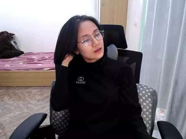Hana099 from BongaCams