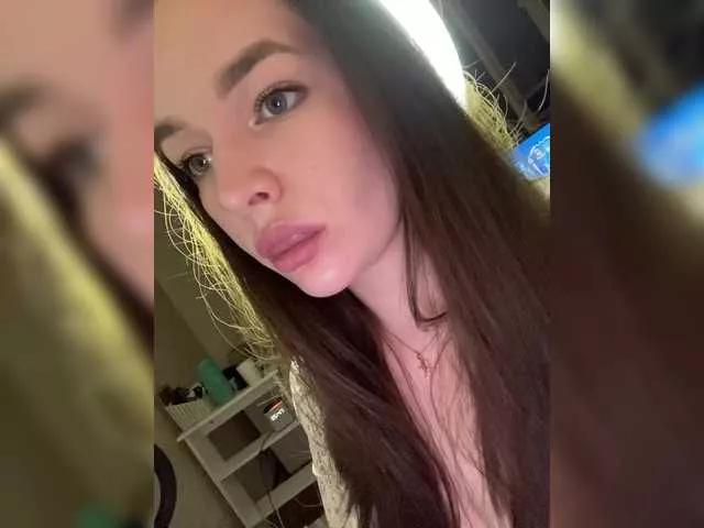 HellMor from BongaCams