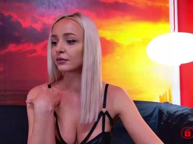 JazzyJULIA from BongaCams