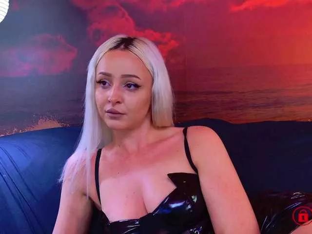 JazzyJULIA from BongaCams