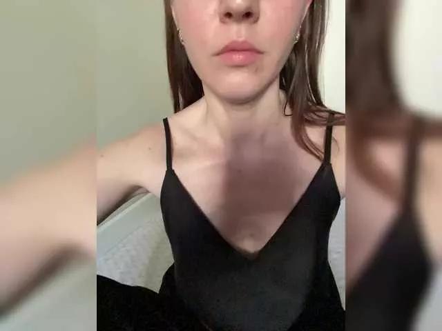 Katti-Sweet from BongaCams