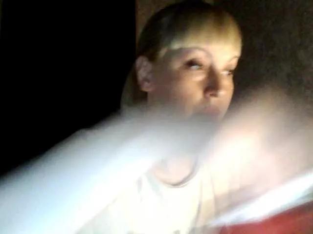 krisss2016 from BongaCams is Freechat