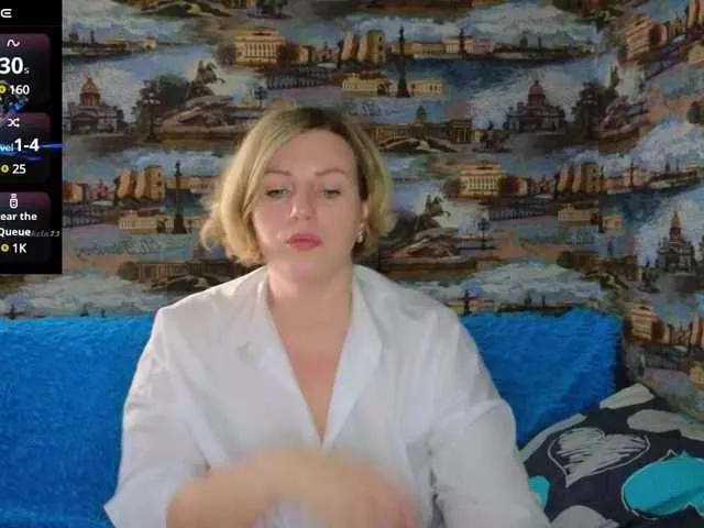 Lady-Luck from BongaCams is Freechat