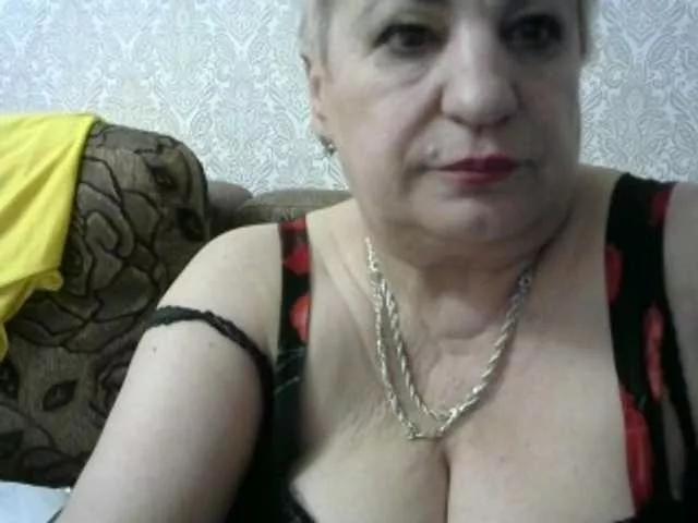 lara45 from BongaCams