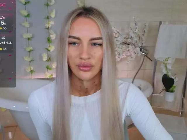 LeilaFlower from BongaCams is Freechat