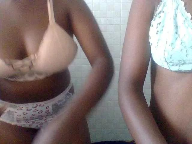 LilyAva2 from BongaCams