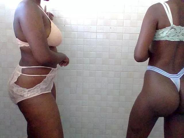 LilyAva2 from BongaCams