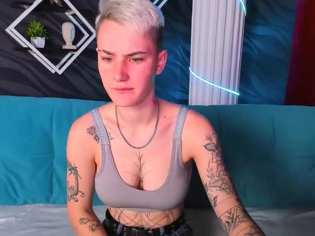 LindaBryantt from BongaCams is Freechat