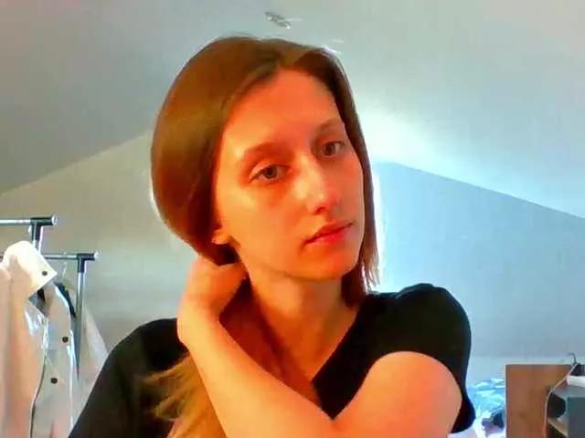 LUNAdream from BongaCams is Freechat