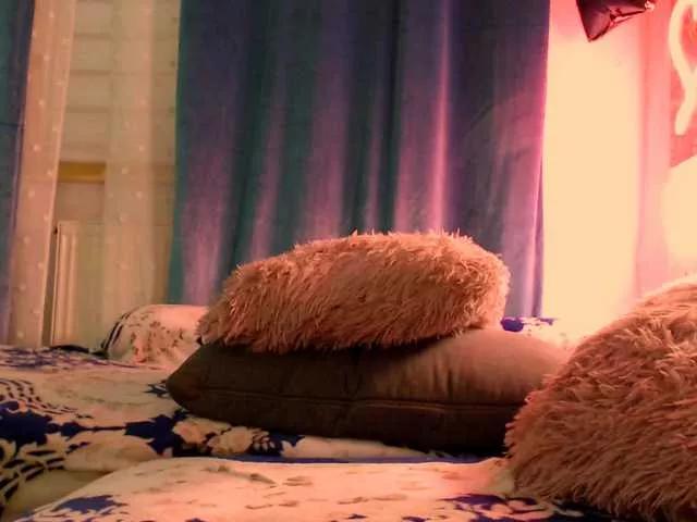 Mayabigtitss from BongaCams is Freechat