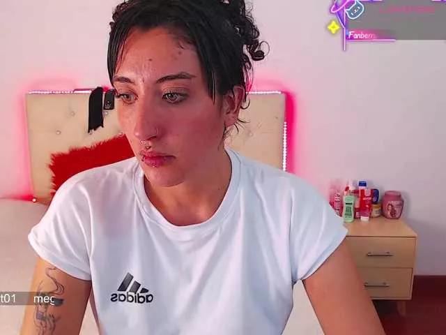 Megan-Swan from BongaCams is Freechat