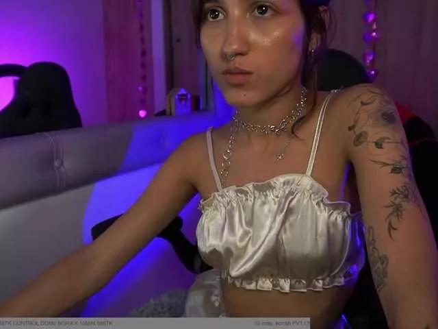 MissKorrah from BongaCams