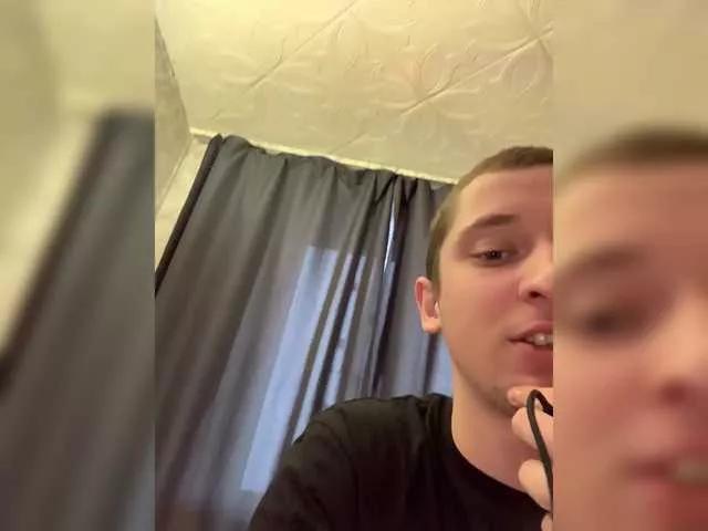 Moon0 from BongaCams