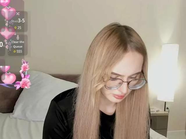 Nikkibly from BongaCams