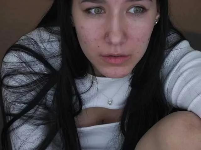 NikkiGold from BongaCams