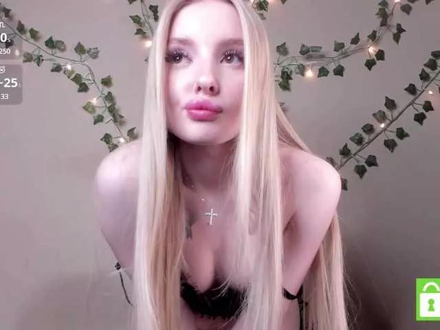 queenofvibes from BongaCams is Freechat