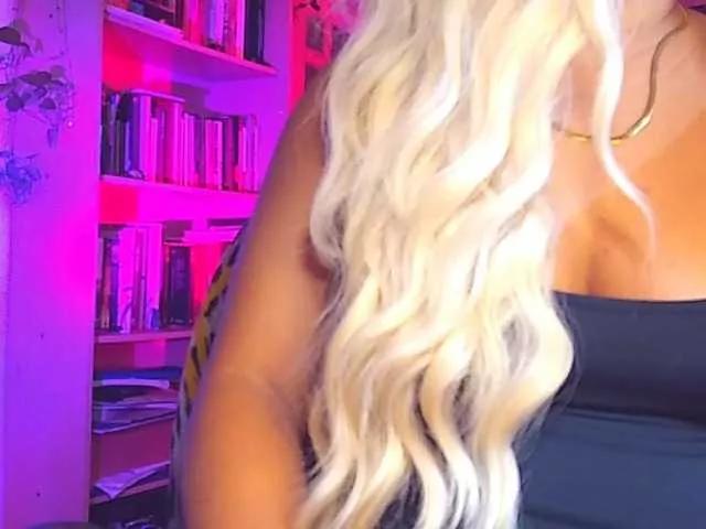 queensativa from BongaCams is Freechat