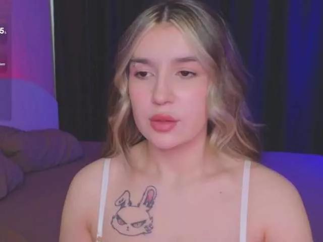 RoxyChilli from BongaCams is Freechat