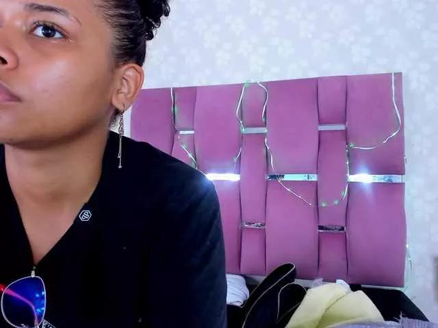 Sara-Walsh from BongaCams is Freechat