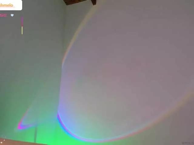 SaraMashmeloo from BongaCams