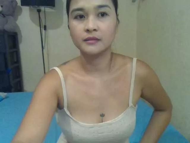 SexyCyrile from BongaCams is Freechat