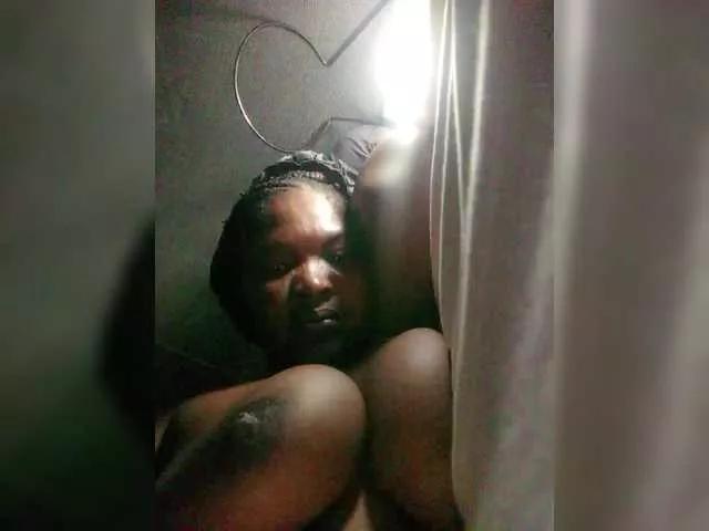 Sexymilly1 from BongaCams is Freechat