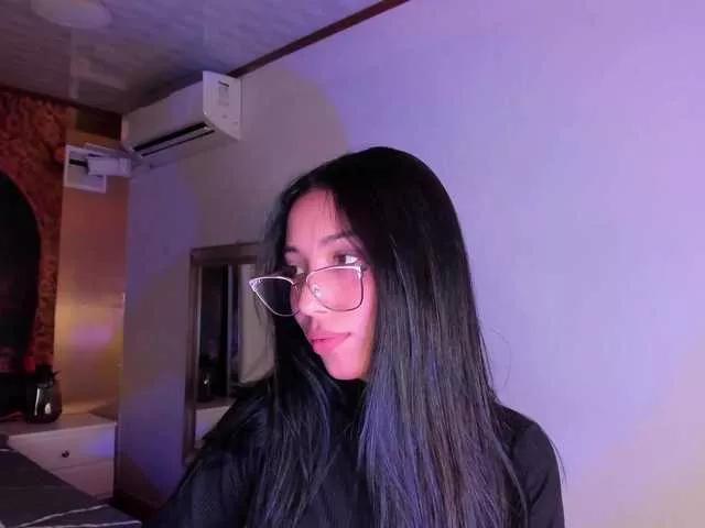Sophie-Turner from BongaCams is Freechat