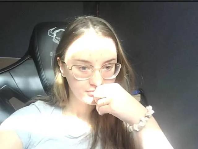 starRose1 from BongaCams is Freechat