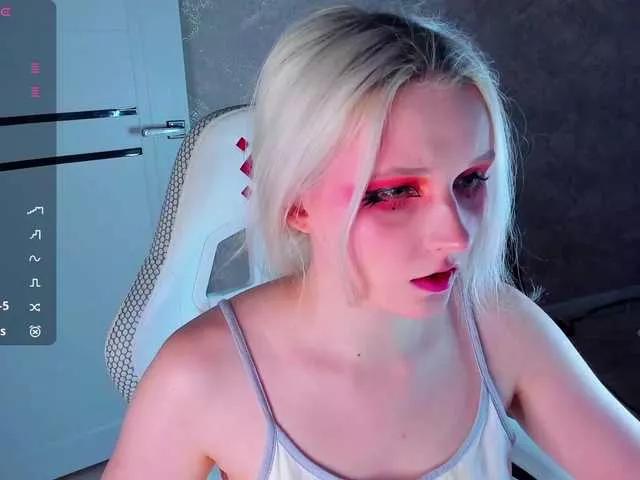 sweeteRose from BongaCams