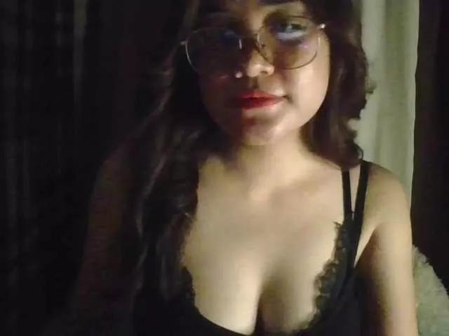 SweetSexyMia from BongaCams