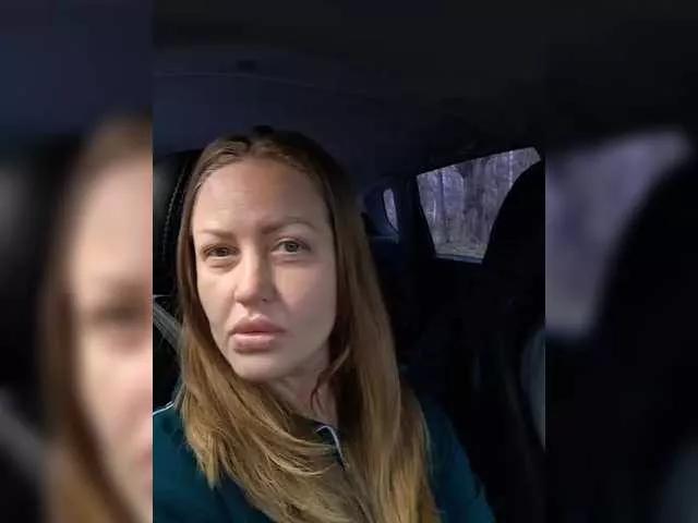 TotheMoonandBack from BongaCams