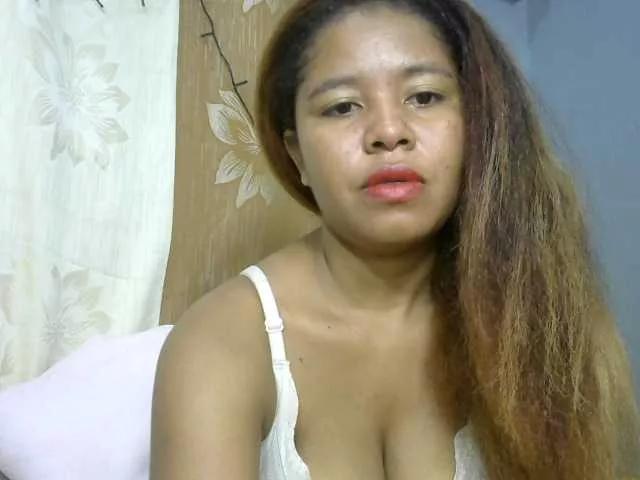 Vivianahh from BongaCams