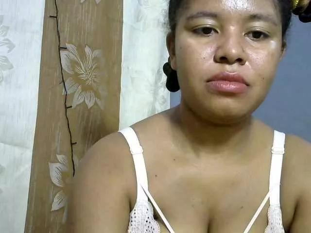 Vivianahh from BongaCams