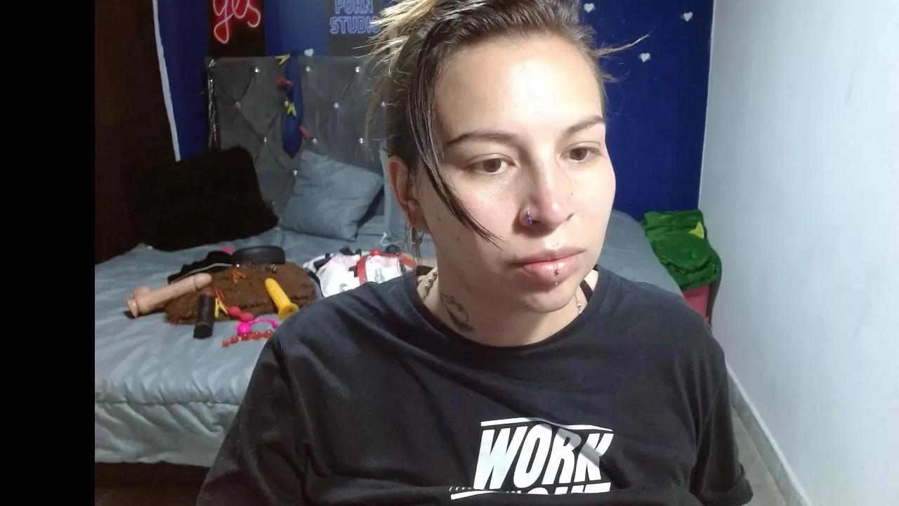 layanafuckass on Cam4 