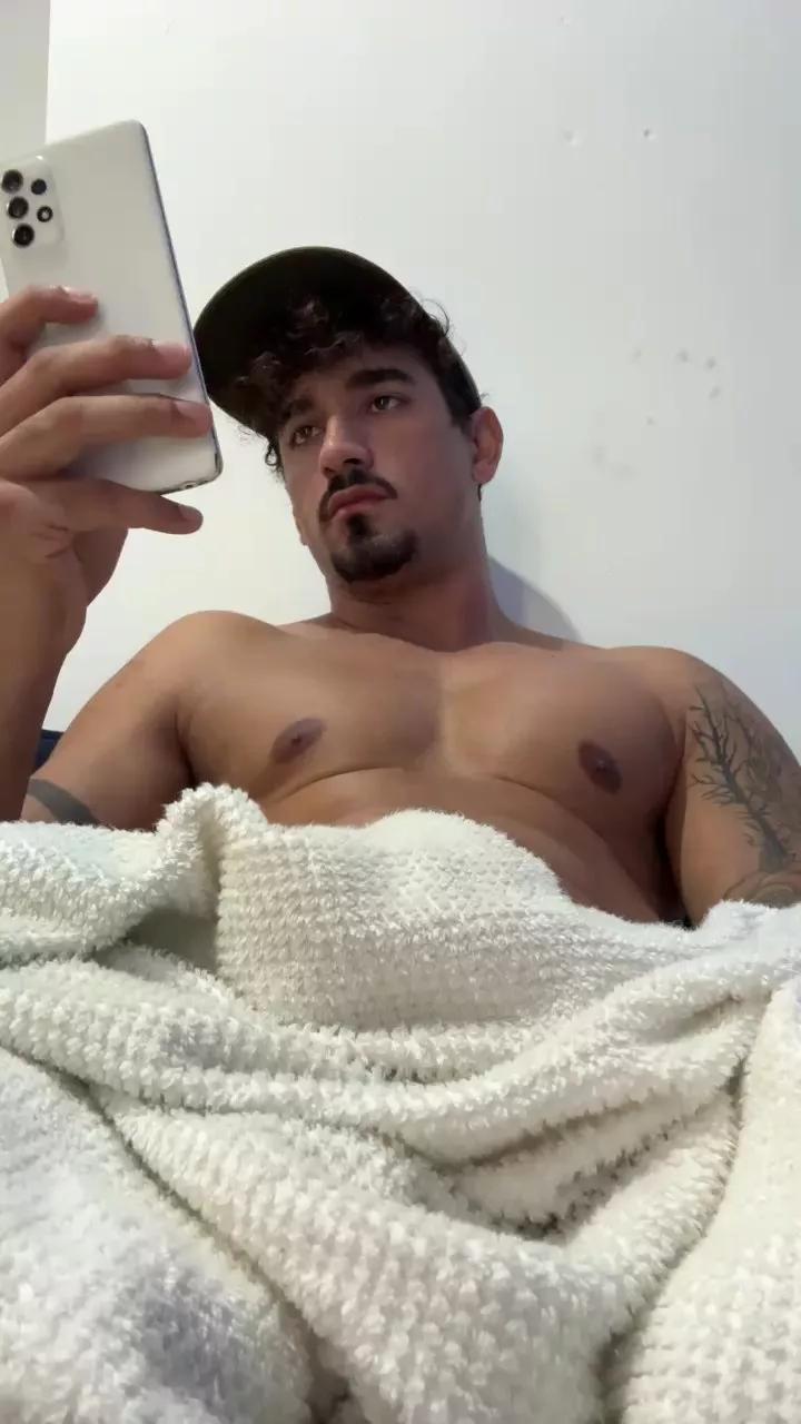 Rafsnmm on Cam4