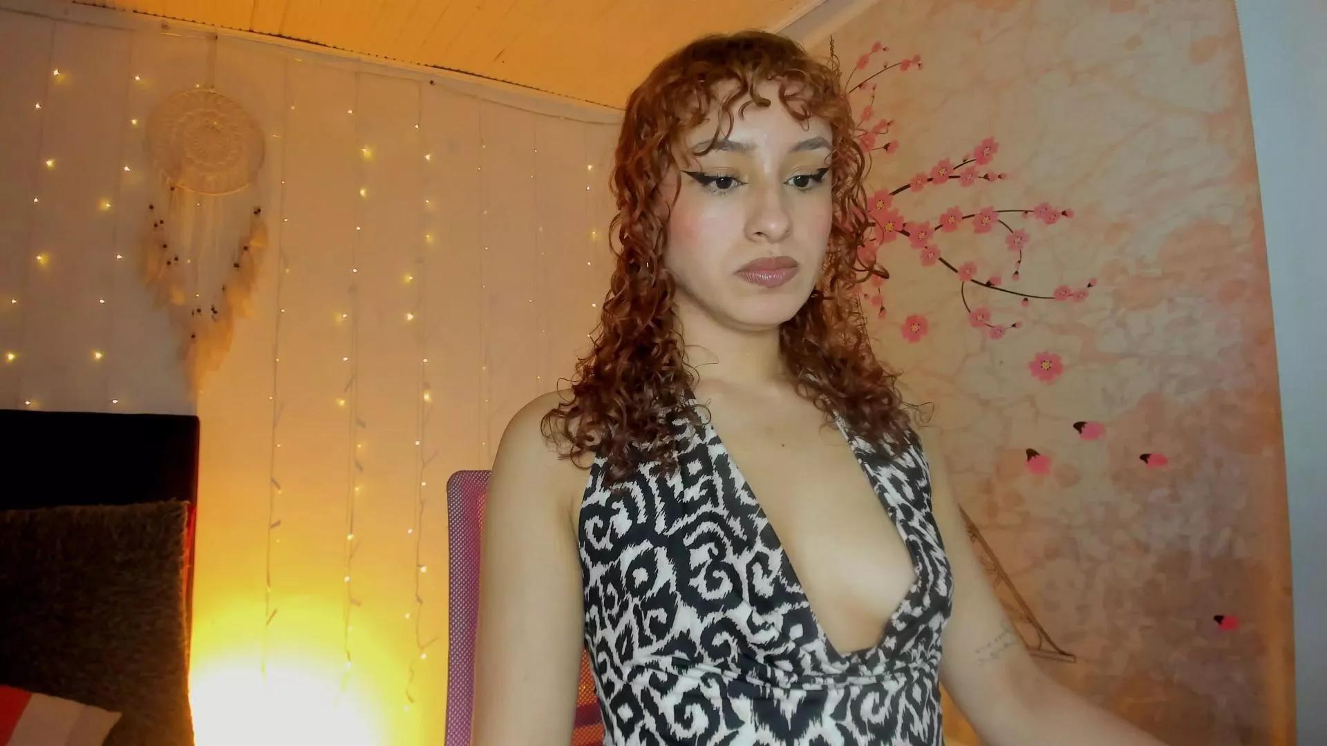 Wini_fer on Cam4 