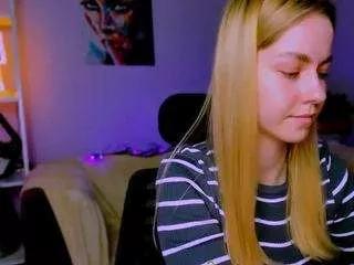 bekky-yours from CamSoda is Freechat