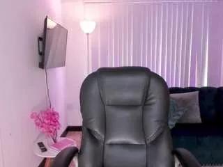 catheriine-rose from CamSoda is Freechat