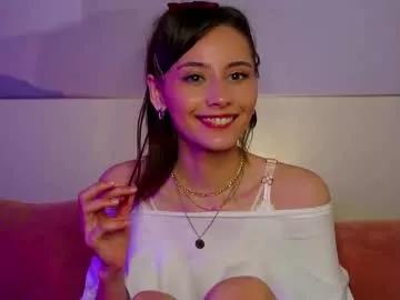 falinecrosthwaite model from Chaturbate