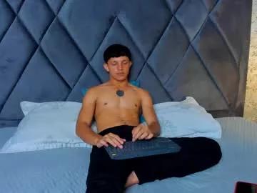 jamesgolden_ from Chaturbate is Freechat